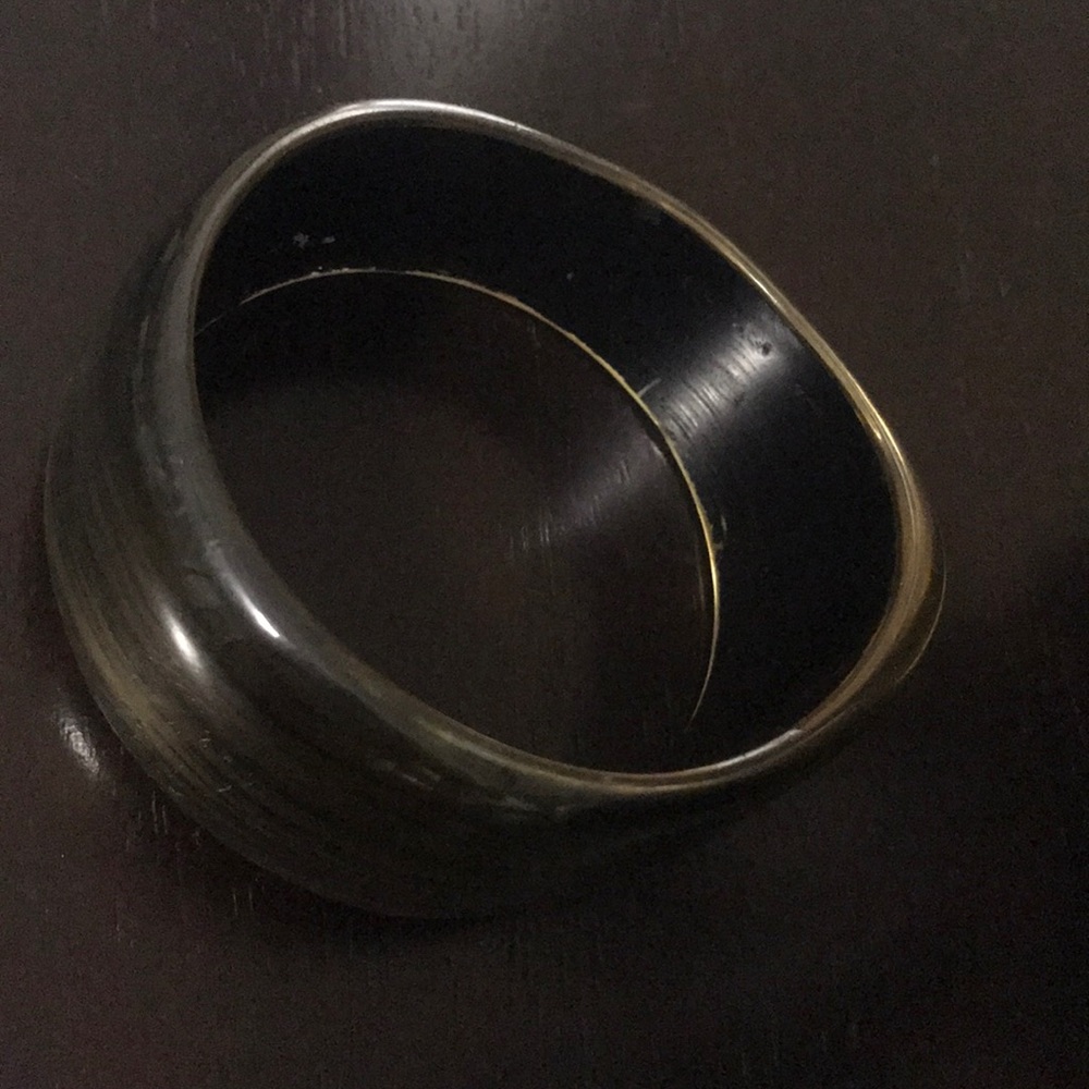 Beautiful statement bracelet - Picture 2 of 3